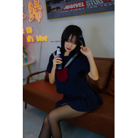 00030-fmh6KGKK.jpg