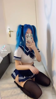 2504575785707085911-uohNGGpM.mp4