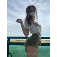 2594535997-7nD8Utfd.jpg