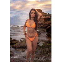 2734x4096_f4eabe74823c454a986405f9801efd5b-u4tlveC4.jpg