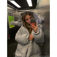3024x4032_01c70bca376452fd99e2e4399af655d9-I16XizUk.jpg
