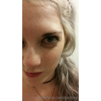 585x1040_c6371d206fe8d86e861c2555b8bbffef-D0m4Zii6.jpg