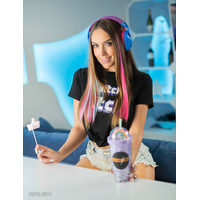 LuxuryGirl_3-moWc9qjj.jpg
