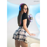 LuxuryGirl_6-UXAGQBot.jpg