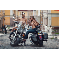 Motobox_12-SYFmkep3EUaci69sEHdaKhY2SSULDuDP.jpg
