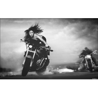 Motobox_2-KeyITLne6lNSAH5FXhOXpS4geoowwlsD.jpg