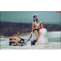 Snowflake_4-RjKecRy1bNFgYDT7EmmB9LhYXxHg8dCv.jpg