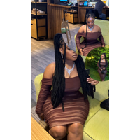 iamtawanaa-20230522-00074fed7143453c7c63-0bXOJesk.jpg