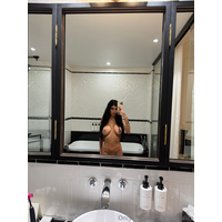 miakhalifa_2026-03-06_4335070891-vDFM3G4N.jpg